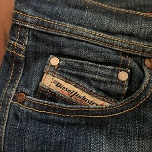 Diesel bootcut jeans 👖